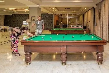 Szálloda L'etoile İçmeler